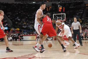 关于战术对决:北京队利用高位挡拆突破,屡屡得分!的信息 关于战术对决:北京队利用高位挡拆突破,屡屡得分!的信息