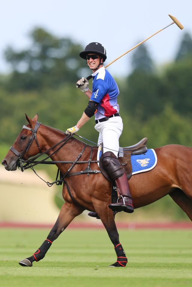 kaiyun官方网站-关于全国马术障碍赛，骑师挑战极限的精彩瞬间的信息